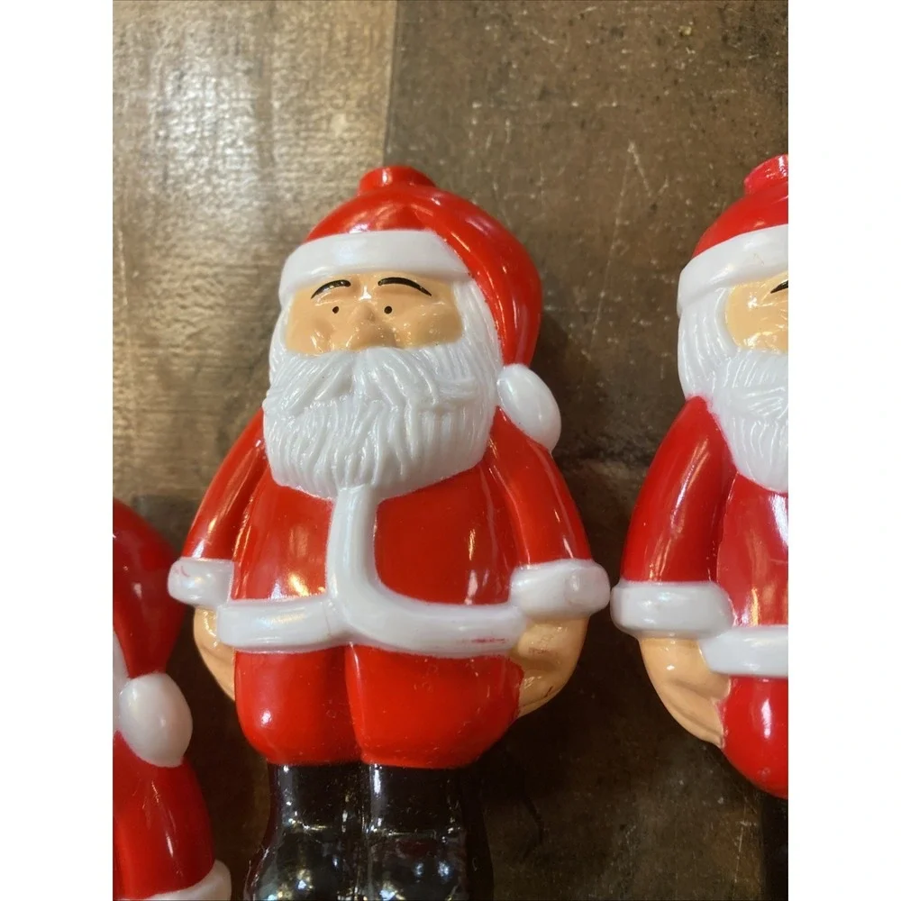 4 Blow Mold Santa Claus & 2 Gift String Light Bulb Covers Christmas ~ Parts Only